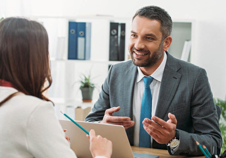 Woman selects corporate trustee